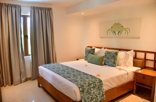 Quatre Cocos Villa | Orchid Villas by Sea Resorts