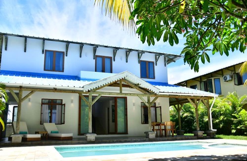 Quatre Cocos Villa | Orchid Villas by Sea Resorts