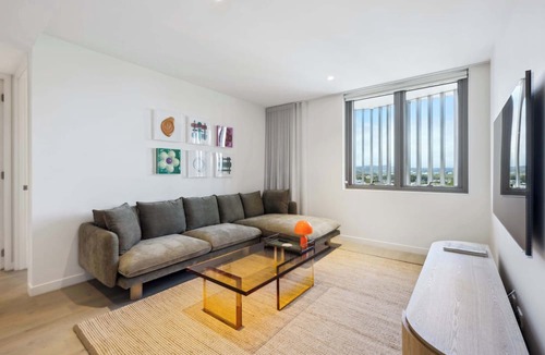 Burleigh Heads Apartment | Matisse by Khove