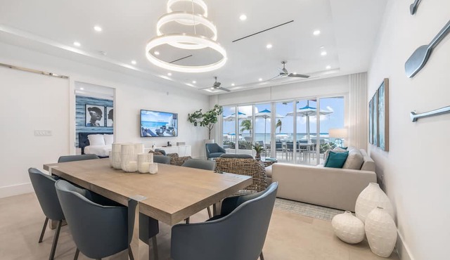 Club Suites at Rum Point