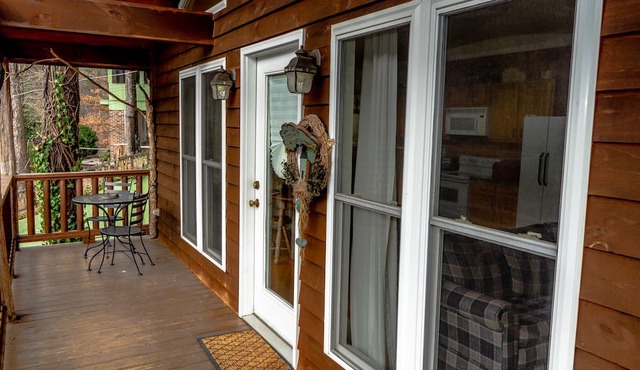 The Chimney Rock Inn & Cottages
