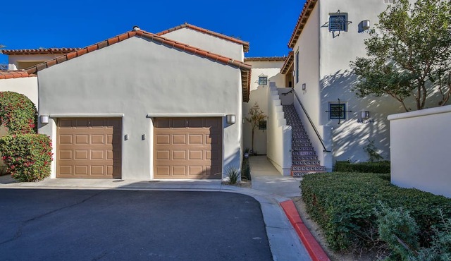 Near Pool! Premier Location at Clubhouse Upstairs, Pet Friendly! (L48)
