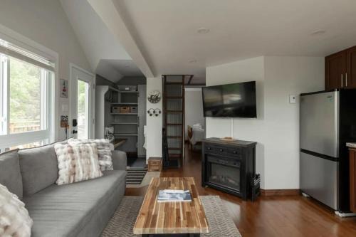 Condo Resort - Gondola 4 min walk -Terrace