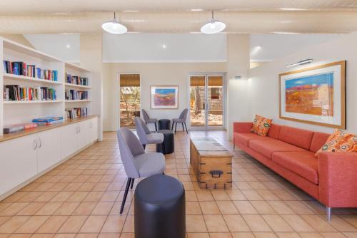 Outback Lodge